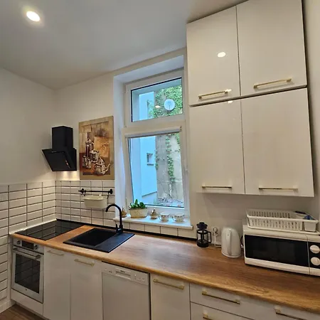 Nowoczesne Boho Parter Apartment *